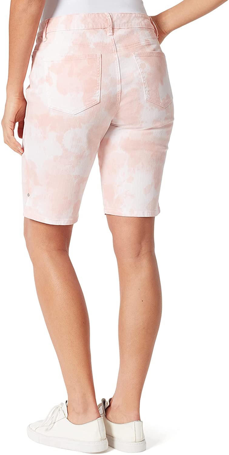 Gloria Vanderbilt Women's Mid Rise Feminine Cut Bermuda Short