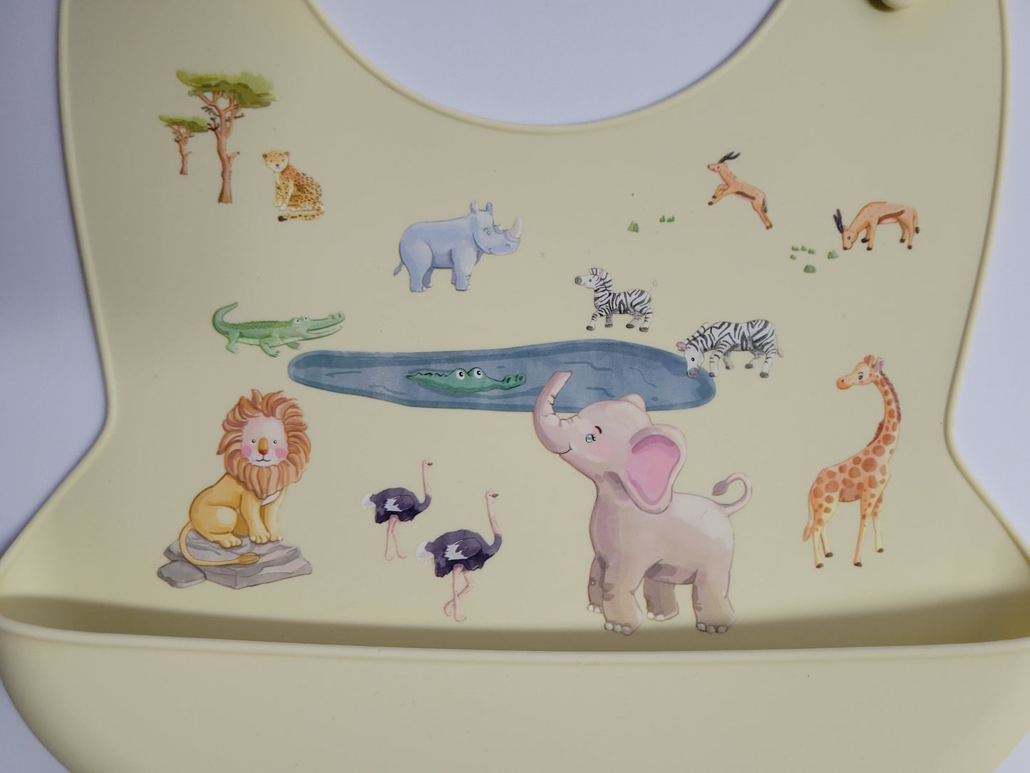 Waterproof Silicone Bibs 4 Pack. 4 Silicone Bibs with food catchers, Ocean World, Jurassic, Wild Animal, Space.