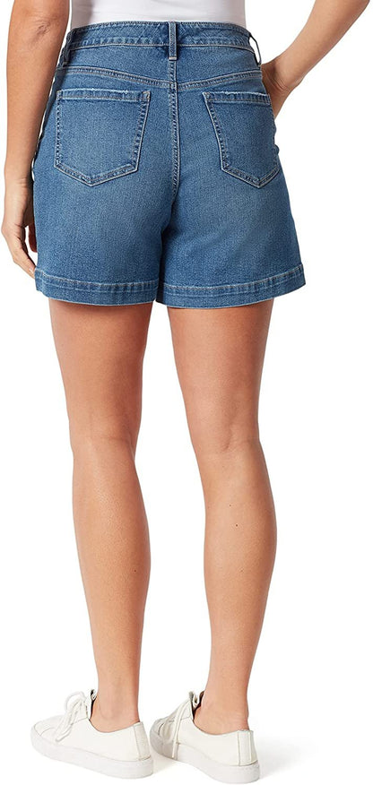 Gloria Vanderbilt Women's High Rise 6" Inseam Pleated Short
