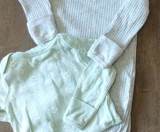 Cloud Island Green Heart 2 pk Sleepers Size NB