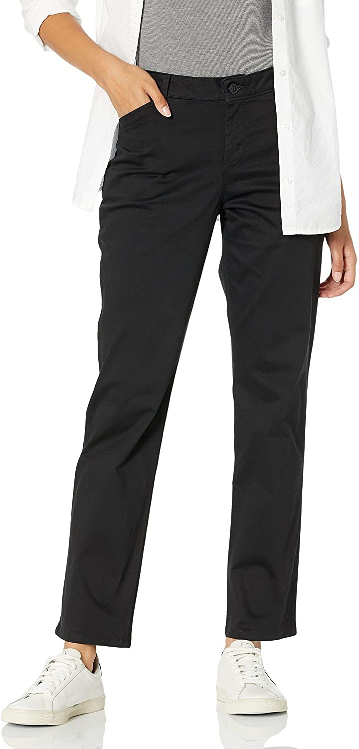LEE Womenâ€™s Petite Relaxed Fit All Day Straight Leg Pant
