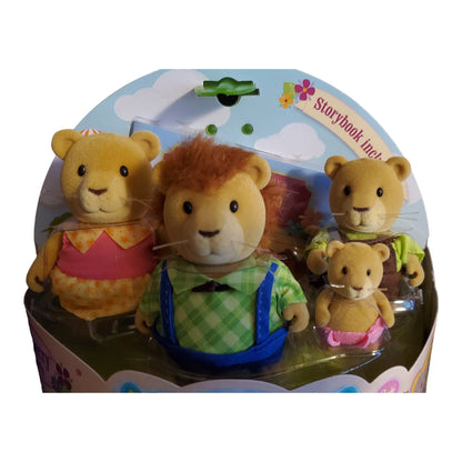 Lil Woodzeez Famileez Kingsberry Lion Family from Honeysuckle Hollow, Includes Storybook