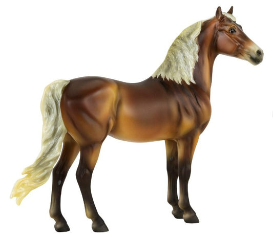 Breyer Classics Freedom Series Fairfax 2020 Horse of the Year Action Figure (7")
